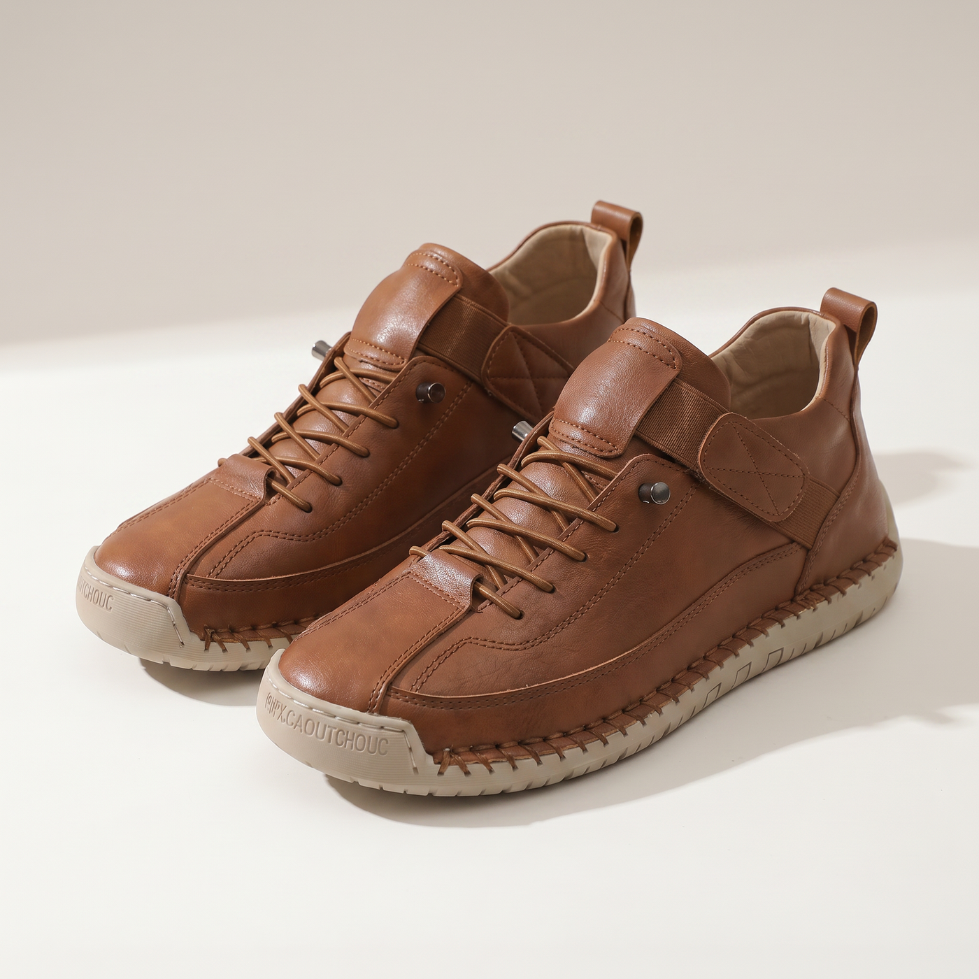 Evelyn Comfortable Supportive Sneakers - Brown mannequin product-only image